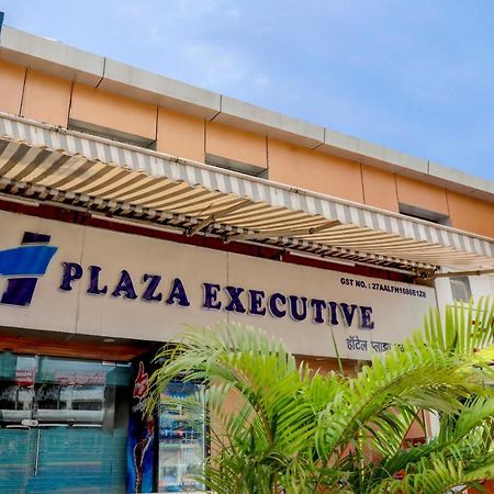 Hotel Plaza Executive - Near Bkc Mumbai Bagian luar foto