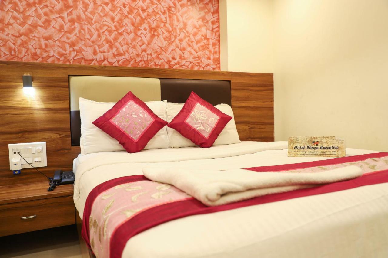 Hotel Plaza Executive - Near Bkc Mumbai Bagian luar foto