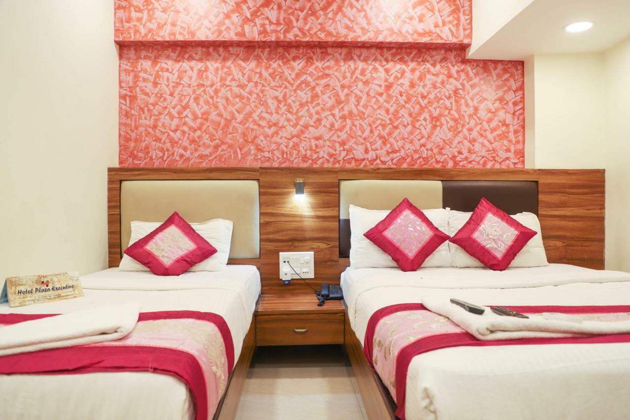 Hotel Plaza Executive - Near Bkc Mumbai Bagian luar foto