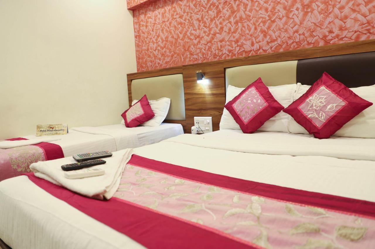 Hotel Plaza Executive - Near Bkc Mumbai Bagian luar foto
